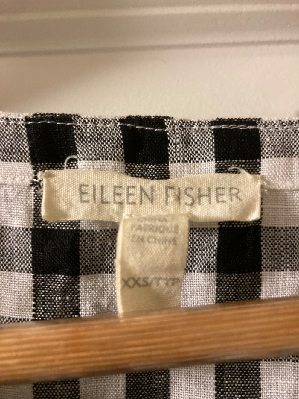 Eileen Fisher organic linen top - Picture 3 of 4